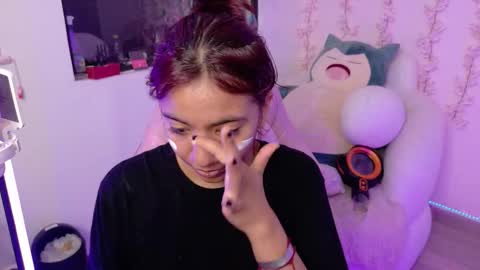 nami_usagi online show from 03-24-26, 03:17