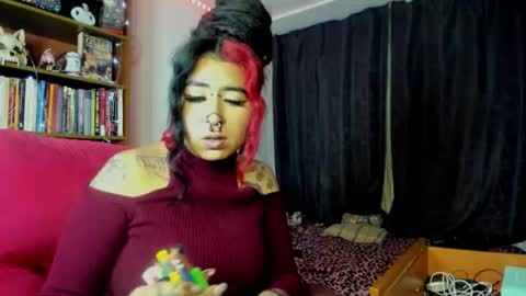 Val  online show from 10-26-25, 02:06