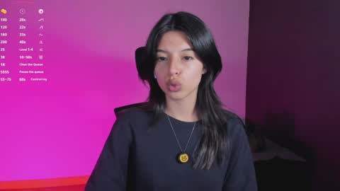 Snapshot of nanakodollx chatting on 05-09-26, 02:17 Nana Natalia online show from 05-09-26, 02:17