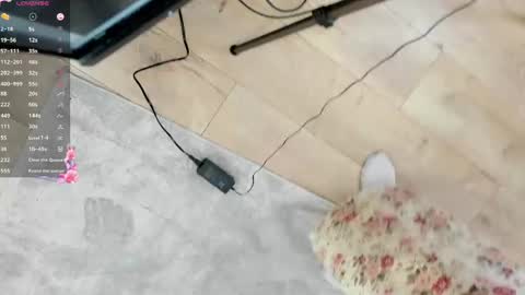 Snapshot of nanalindner chatting on 05-17-26, 08:01 Kiana online show from 05-17-26, 08:01