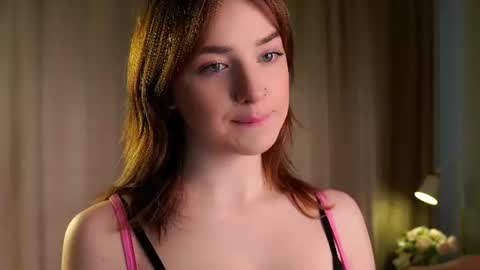 Snapshot of nanalindner chatting on 06-26-26, 07:24 Kiana online show from 06-26-26, 07:24