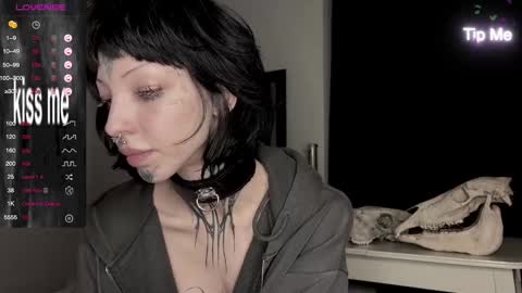 Nana online show from 12-26-24, 03:10