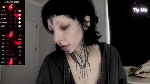 Nana online show from 01-05-25, 09:37