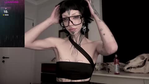 Nana online show from 02-11-25, 05:07