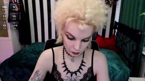 Nancy online show from 02-19-26, 04:03