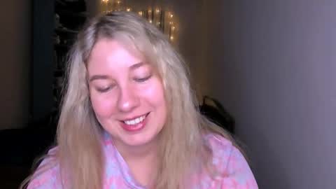 Snapshot of nancysanders chatting on 04-23-26, 04:20 Nancy online show from 04-23-26, 04:20