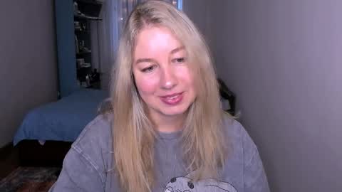 Snapshot of nancysanders chatting on 05-13-26, 07:28 Nancy online show from 05-13-26, 07:28