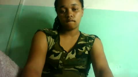 Snapshot of nandrianina416143 chatting on 06-15-26, 04:36 nandrianina416143 online show from 06-15-26, 04:36