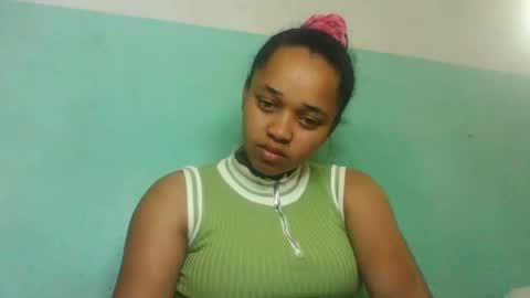 Snapshot of nandrianina416143 chatting on 07-16-26, 05:02 nandrianina416143 online show from 07-16-26, 05:02