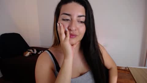 Snapshot of nani_gutierrez chatting on 02-23-26, 06:27 Nani online show from 02-23-26, 06:27