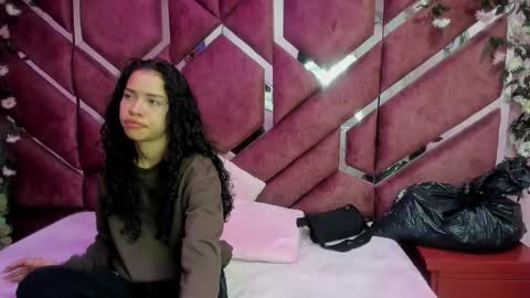 nanis james15 online show from 04-16-26, 02:56