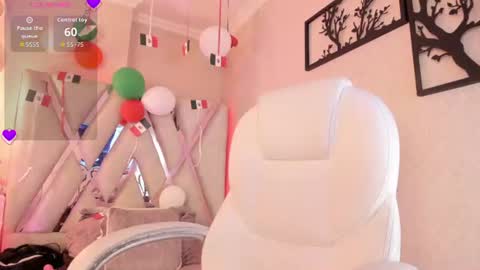 Snapshot of nanit_l chatting on 06-29-26, 11:05 anna online show from 06-29-26, 11:05