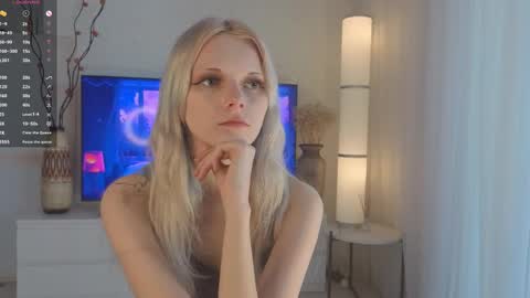 Snapshot of nannetteterrill chatting on 06-01-26, 07:10 nannetteterrill online show from 06-01-26, 07:10
