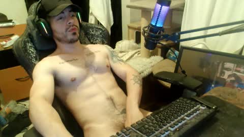 Snapshot of nansmile chatting on 10-14-25, 07:53 Nan online show from 10-14-25, 07:53