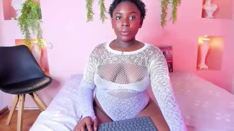 nanymoreno online show from 01-13-26, 01:05