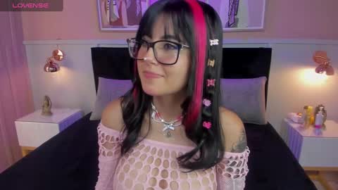 Naoko online show from 01-21-25, 11:46