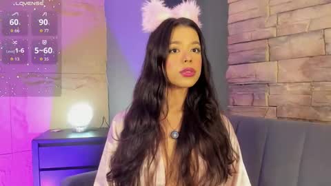 Naomi online show from 11-10-25, 09:58