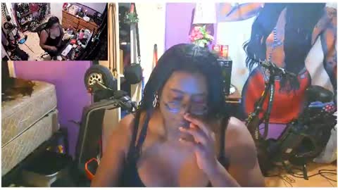Naomi online show from 07-08-26, 12:59