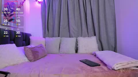 Naomi online show from 06-20-26, 02:14