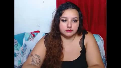 naomiquiin online show from 11-14-25, 05:17