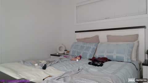 naomirhoades online show from 07-28-26, 03:21