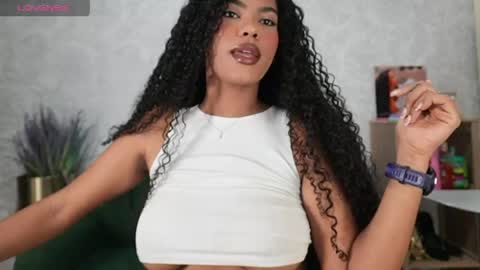 Naomi     online show from 04-09-26, 03:50