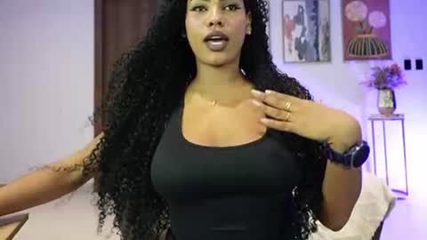Naomi     online show from 06-04-26, 03:23