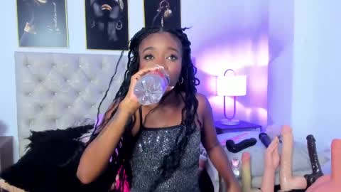 naomy_191 online show from 06-03-26, 02:58