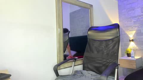 Naomy Smith online show from 12-03-24, 11:57