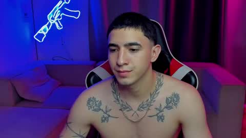 Snapshot of naranjo_seb chatting on 05-06-26, 10:04 sebastian online show from 05-06-26, 10:04