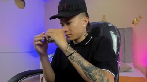 Nascary Fox online show from 04-11-26, 01:04