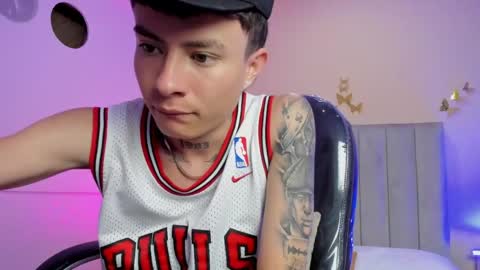 Snapshot of nascary_fox chatting on 05-06-26, 11:59 Nascary Fox online show from 05-06-26, 11:59