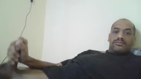 Snapshot of naslikme chatting on 02-21-25, 11:54 nas online show from 02-21-25, 11:54