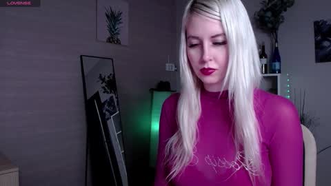 Nastya online show from 02-05-25, 01:37
