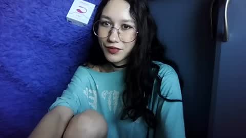Snapshot of nastasya_sexy chatting on 07-17-26, 05:14 Nastasya online show from 07-17-26, 05:14