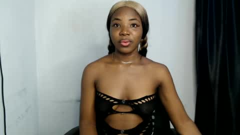 Snapshot of nasty_juicy22 chatting on 06-30-26, 06:20 adie online show from 06-30-26, 06:20