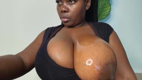 Snapshot of nasty_nohelah chatting on 11-07-25, 04:34 chimummy online show from 11-07-25, 04:34