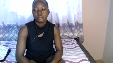Snapshot of nastyebony0 chatting on 06-12-26, 09:30 Nassy online show from 06-12-26, 09:30