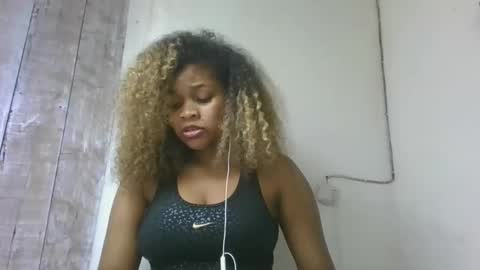 Snapshot of natachazz chatting on 04-09-26, 06:30 natachazz online show from 04-09-26, 06:30