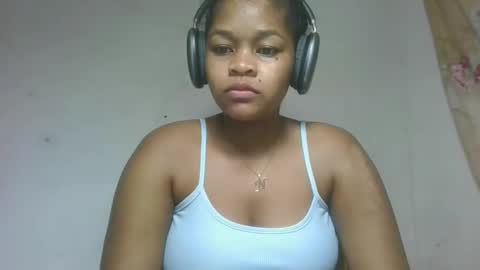 Snapshot of natachazz chatting on 04-21-26, 12:01 natachazz online show from 04-21-26, 12:01