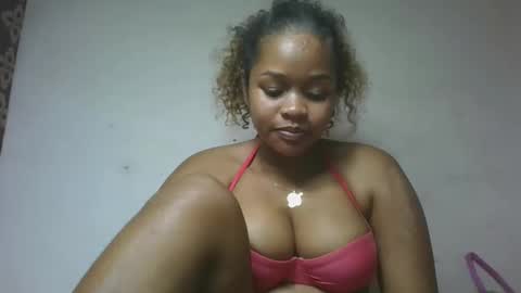 Snapshot of natachazz chatting on 04-27-26, 03:43 natachazz online show from 04-27-26, 03:43