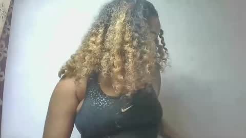 Snapshot of natachazz chatting on 04-29-26, 10:30 natachazz online show from 04-29-26, 10:30