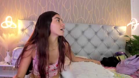 Snapshot of natalhy_ chatting on 06-10-26, 06:07 natalia online show from 06-10-26, 06:07