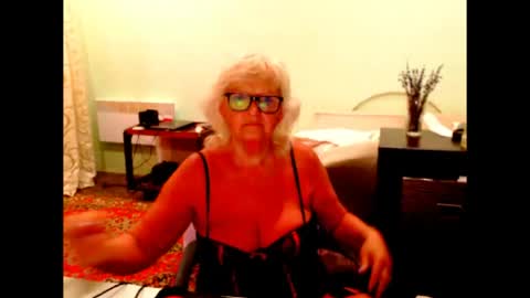 Snapshot of natali7634 chatting on 06-22-26, 04:20 natali online show from 06-22-26, 04:20