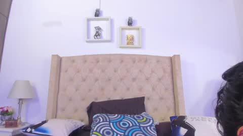 Natalia online show from 01-29-25, 03:12