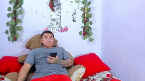 nataliaandjulliam online show from 03-24-26, 03:11