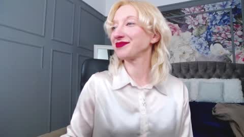 Natalie online show from 01-25-25, 08:00