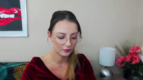 Snapshot of natalie_live chatting on 02-06-25, 07:24 NatalieSexy online show from 02-06-25, 07:24