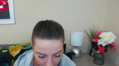 Snapshot of natalie_live chatting on 02-20-25, 10:27 NatalieSexy online show from 02-20-25, 10:27