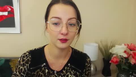 Snapshot of natalie_live chatting on 03-04-25, 07:08 NatalieSexy online show from 03-04-25, 07:08